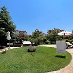 Bratanov Cascadas * Ravda