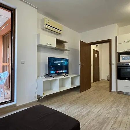 Apartament Bratanov Cascadas Rawda