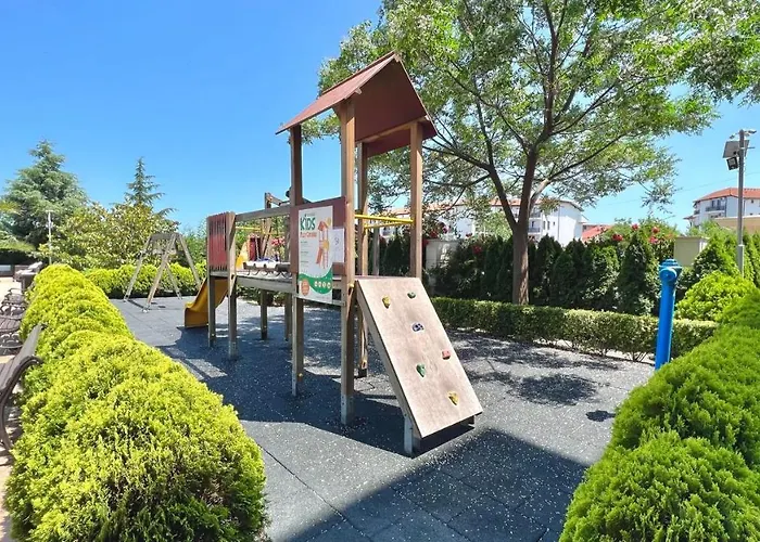 Bratanov Cascadas Apartment