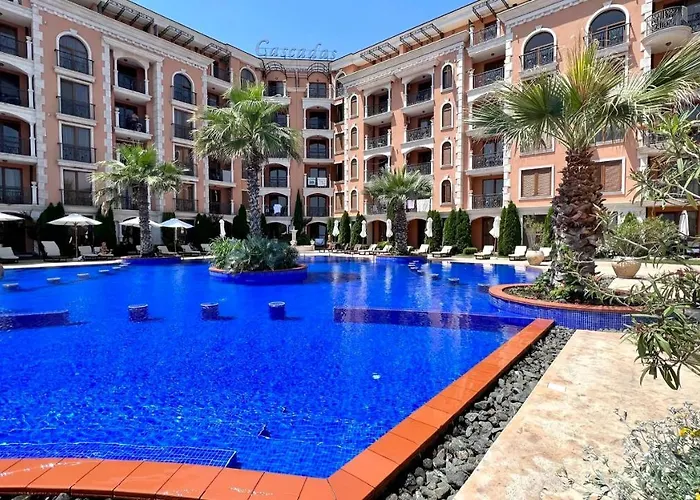 Bratanov Cascadas Apartment