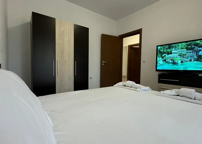 Bratanov Cascadas Apartment *